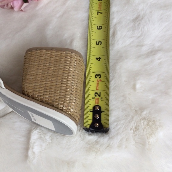 🆕Dolce Vita Narra White Stella Sandals - Picture 7 of 9